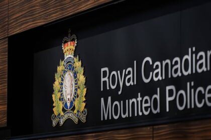 cyclist-dead-after-collision-with-semi-truck-in-burnaby:-rcmp