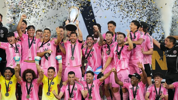 inter-miami-defeats-vancouver-whitecaps-3-1-to-win-its-first-mls-cup