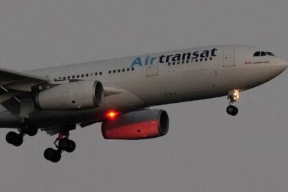 air-transat-to-gradually-shut-down-operations-over-3-days-after-union-issues-strike-notice