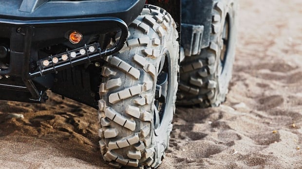 man,-42,-dead-after-atv-crashed-into-pole’s-guy-wire-in-northern-manitoba:-rcmp