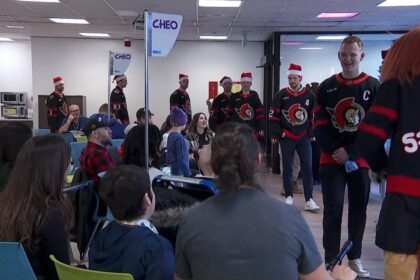 ottawa-senators-make-holiday-visit-to-cheo