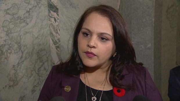 first-nation-leaders-in-bc.-tell-alberta-minister-they’re-against-changes-to-tanker-ban