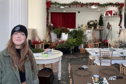 how-to-make-your-own-holiday-planter