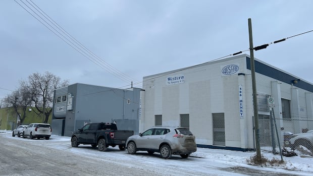 province-open-to-delaying-winnipeg-supervised-consumption-site’s-opening:-premier