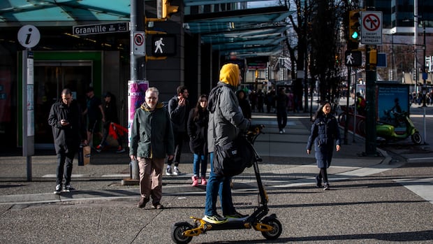 e-scooters-aren’t-kids’-toys,-say-health-officials,-but-what-are-the-safety-rules-you-should-know?