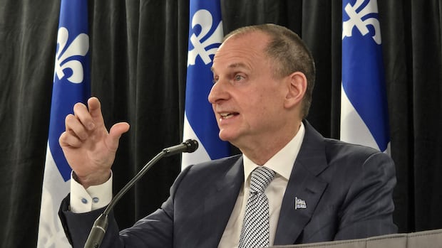 quebec-tables-bill-to-speed-up-permits-for-major-projects