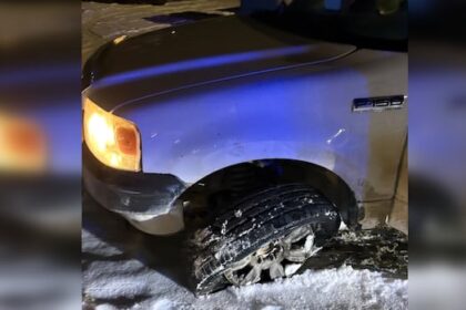 driver-on-trail-of-destruction-damages-cars,-runs-over-stop-sign-and-takes-out-internet