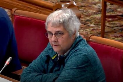 nb.-begins-year-long-review-of-official-languages-law