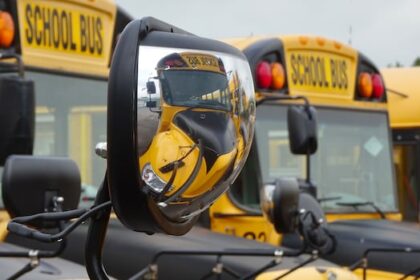 school-buses-cancelled-across-eastern-ontario-wednesday,-except-for-in-ottawa