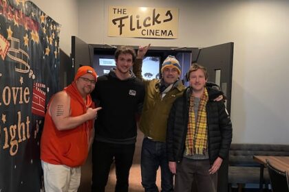 trio-of-hollywood-stars-including-jon-hamm-take-in-flick-at-small-manitoba-town’s-theatre