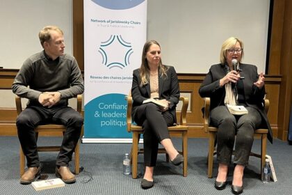 wendy-elliott:-what-is-at-risk?-our-very-democracy