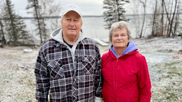 manitobans-hit-by-wildfires-near-flin-flon-weigh-decisions-on-fire-protection,-rebuilding