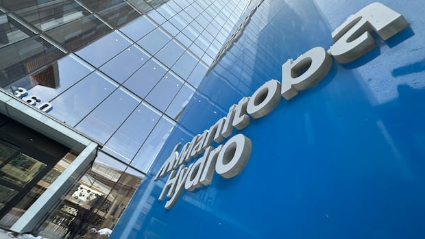 manitoba-hydro-plans-to-free-up-more-power-by-saving-energy,-building-new-turbines-and-wind-farms