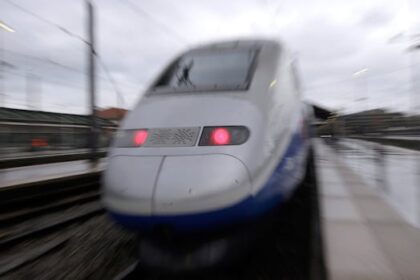 montreal-ottawa-chosen-as-first-leg-of-high-speed-rail-project