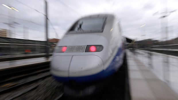 montreal-ottawa-chosen-as-first-leg-of-high-speed-rail-project