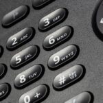 ‘that-was-my-granddaughter’s-voice’:-senior-suspects-scammers-used-ai-in-regina,-saskatoon