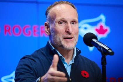 blue-jays-renew-president-and-ceo-mark-shapiro-on-5-year-contract