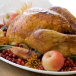 turkey-or-lasagna?-how-some-canadians-are-celebrating-the-season-amid-rising-costs