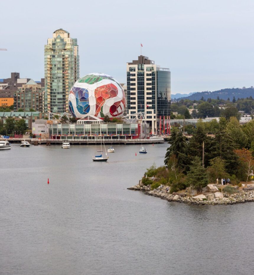 how-vancouvers-abandoned-boats-became-everyones-problem