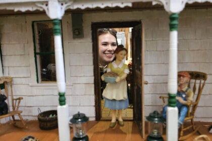 american-family-donates-late-parents’-handmade-model-pei.-farmhouse-to-bedeque-museum