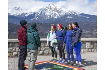 wabush-mother-daughter-duo’s-amazing-race-canada-elimination-was-‘heartbreaking-and-devastating’-but-proud-of-their-run