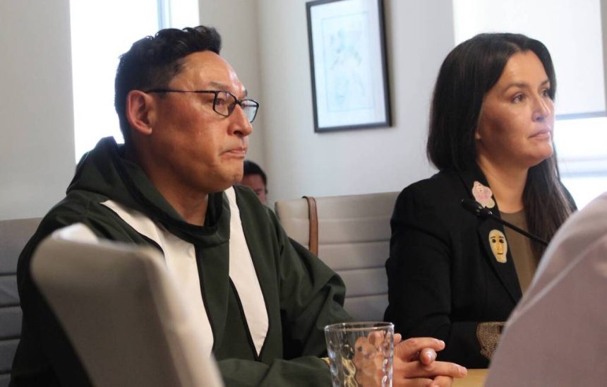 hᐅᑉ-ᓇᑭᒪᔭ-ᑎᒃᑯᐊᖅᑕᐅᔪᖅ-ᐃᓄᐃᑦ-ᐅᑭᐅᖅᑕᖅᑐᒥ-ᑲᓯᒪᔩ-ᑲᓇᑕᒥ-ᐊᖓᔪᖅᑳᖅ