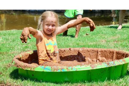 in-photos:-wolfvilles-mud-creek-days-a-success