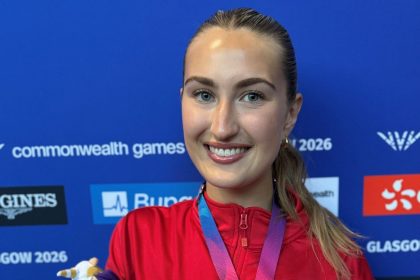 teenager-chloe-dunbar-joins-nova-scotia-legends-ellie-black-and-sarah-mitton-on-commonwealth-games-podiums