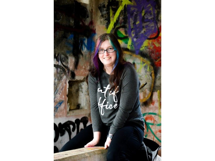 meet-the-makers:-barrington-passage-resident-balances-artistic-streams