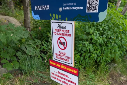 unauthorized-signs-asking-kids-to-use-‘indoor-voices’-at-dartmouth-lake-taken-down