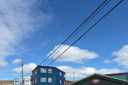 iqaluit-restaurant-the-snack-feeds-over-500-people-on-10th-anniversary