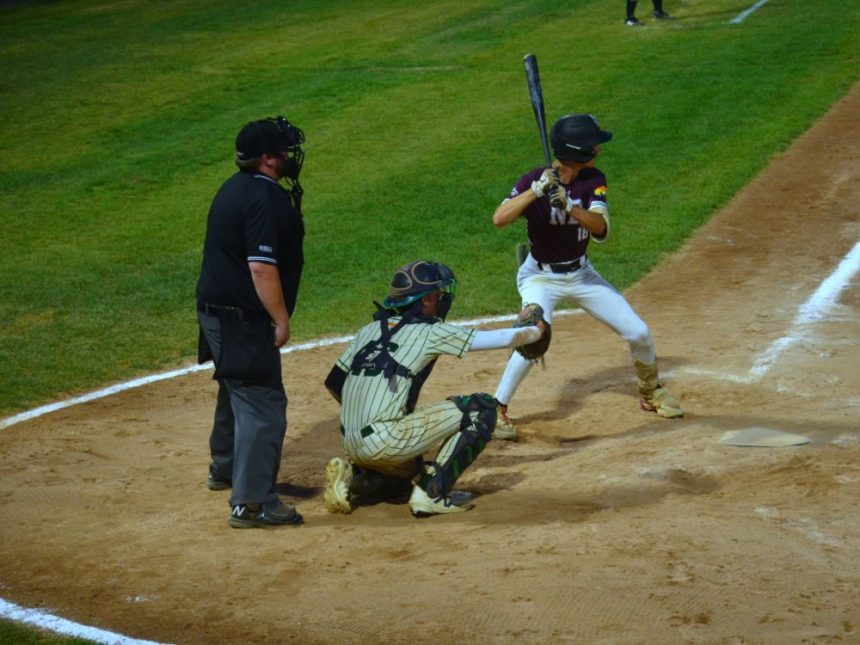 pei.-left-handed-baseball-catcher-proving-people-wrong