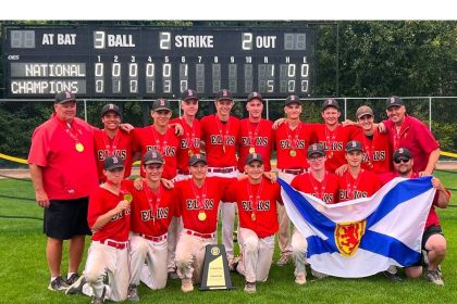 brookfield-elks-win-canadian-under-17-softball-championship-in-bc.