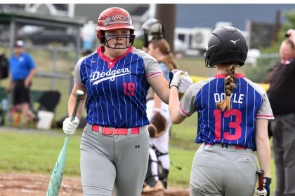 photo:-host-new-waterford-dodgers-open-u18-girls’-baseball-provincials-with-win
