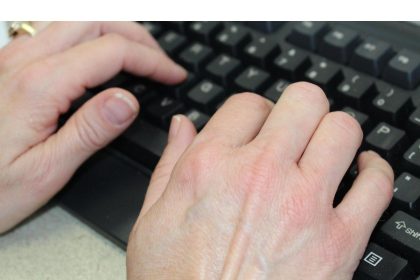 opinion:-speak-up-to-help-those-who-help-others