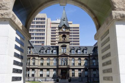 halifax-sunshine-list:-who-made-more-than-$100,000-working-for-city-hall-this-year?