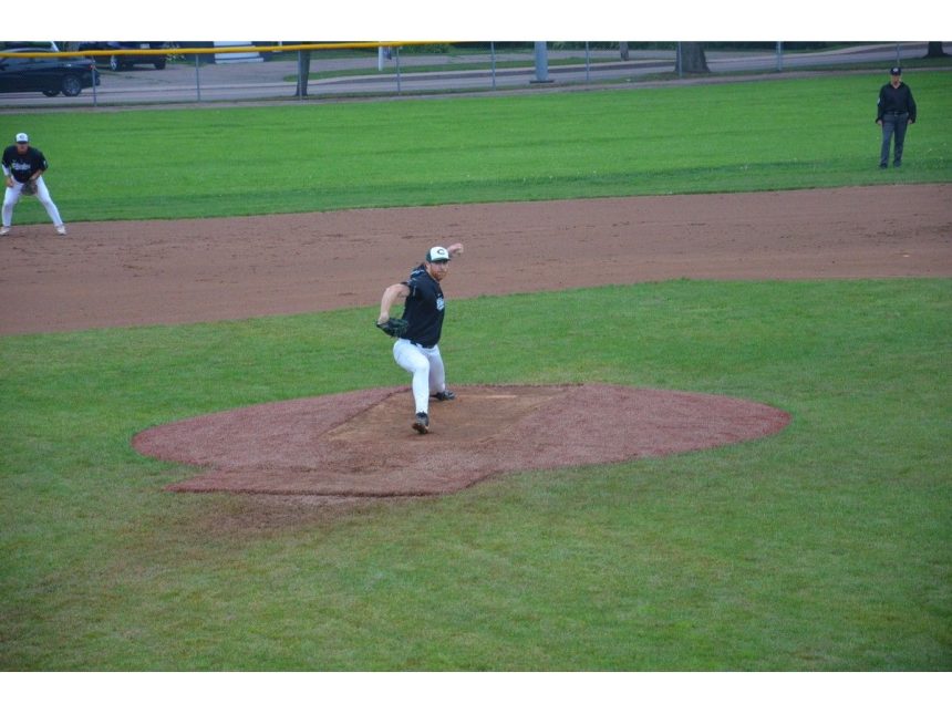 pei.-teams-right-in-thick-of-playoff-contention-at-baseball-canada-national-championships