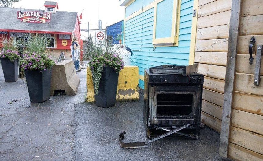 fire-damages-kitchen-at-halifax-waterfront-food-establishment