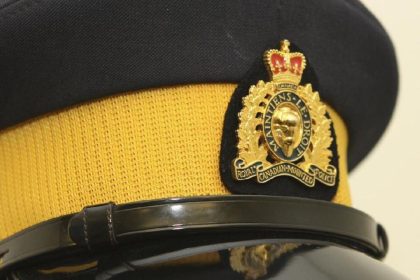 iqaluit-rcmp-investigating-reported-dog-attack-involving-young-girl