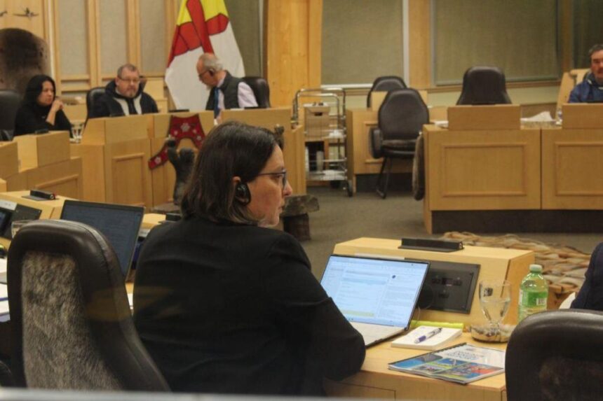 qec-asked-the-federal-government-to-take-over-its-$200-million-debt,-but-hasnt-heard-back