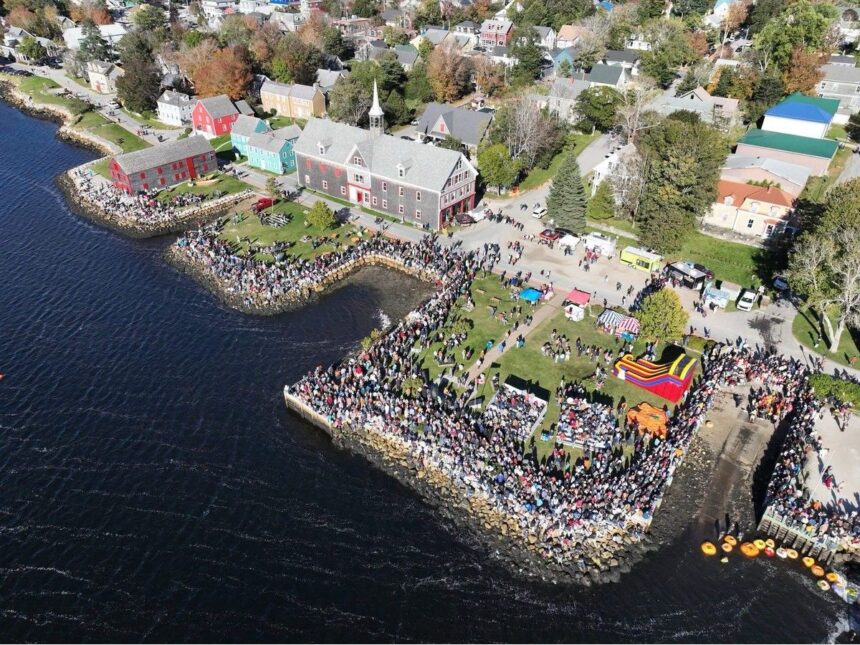 record-turnout-for-giant-pumpkin-festival-and-regatta-in-shelburne